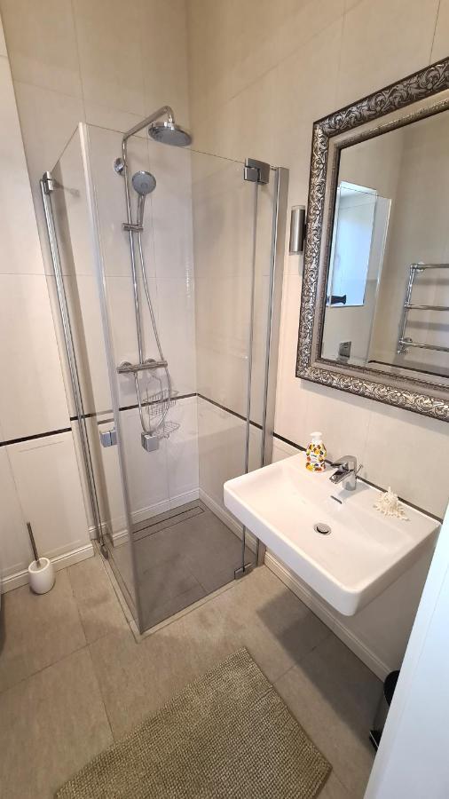 Bajkowy Dom - Apartament Sienkiewicza 5M3 Świnoujście Buitenkant foto
