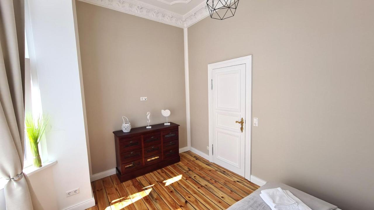 Bajkowy Dom - Apartament Sienkiewicza 5M3 Świnoujście Buitenkant foto