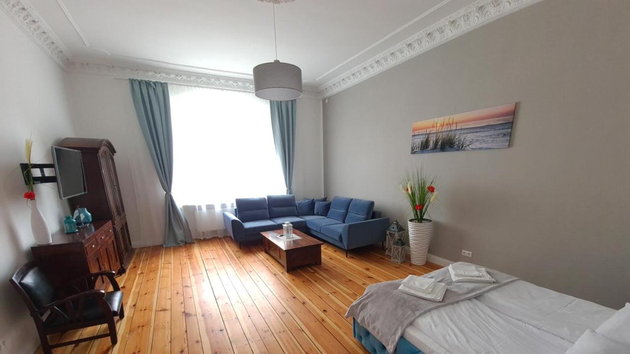 Bajkowy Dom - Apartament Sienkiewicza 5M3 Świnoujście Buitenkant foto